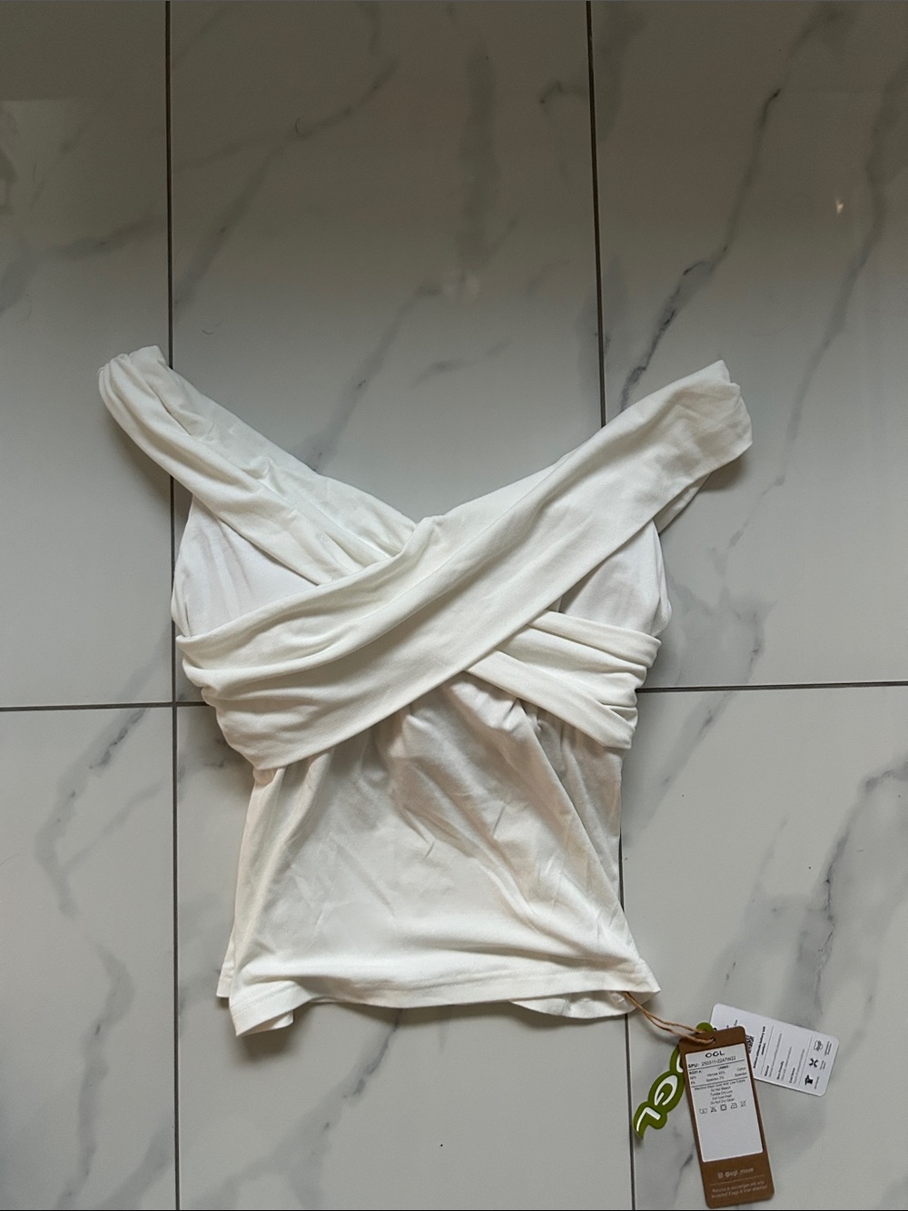OGL Top Size M NEW Criss Cross Off Shoulder New Airy Brami EcoSkinKiss White